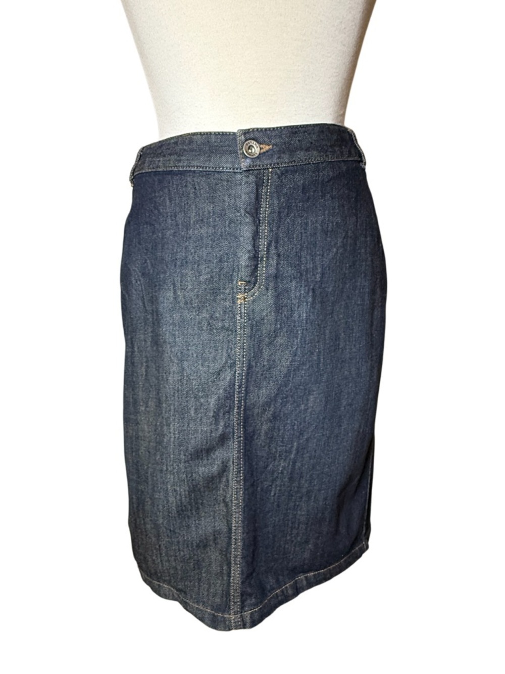 Banana Republic Denim Pencil Skirt - Indigo Blue-Size 6- Like New